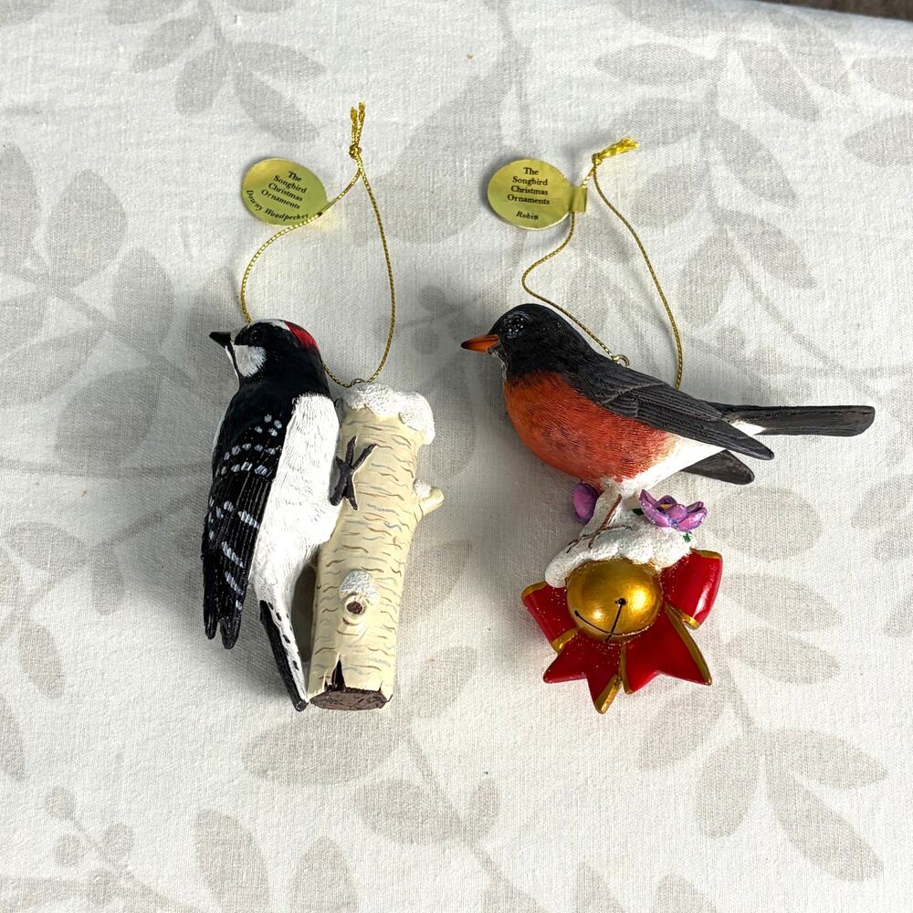 Danbury Mint Songbird Christmas Ornaments Downy Woodpecker & Robin Pair